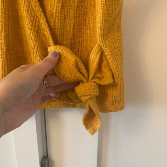 MOVING SALE: Madewell Tie Top - Picture 2 of 6
